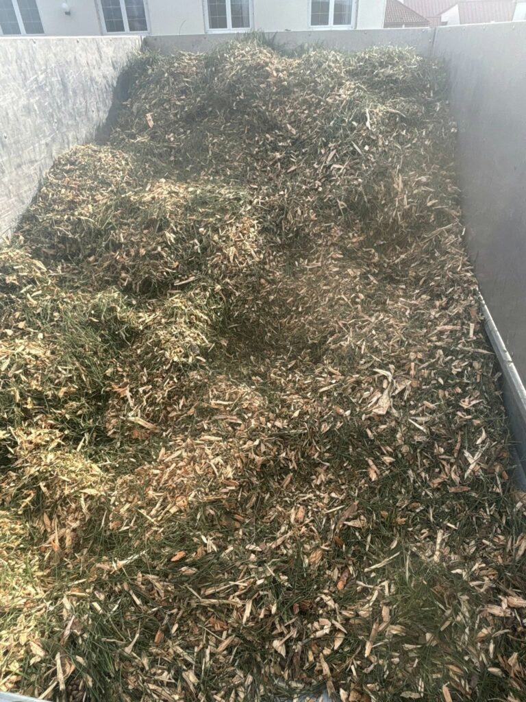 broyage de déchets verts à Oisemont